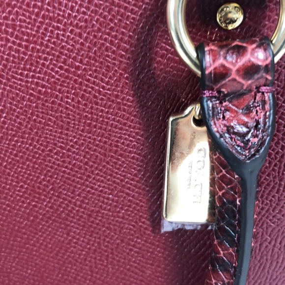 Coach New York Burgundy Leather Handbag Snakeskin Handles Style No. C5832 - Picture 2 of 5
